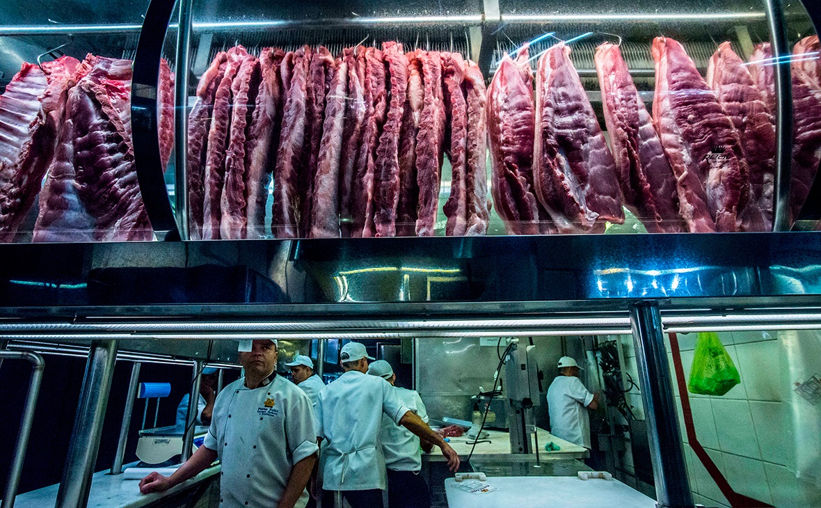 В России с ноября вновь появится бразильское мясо